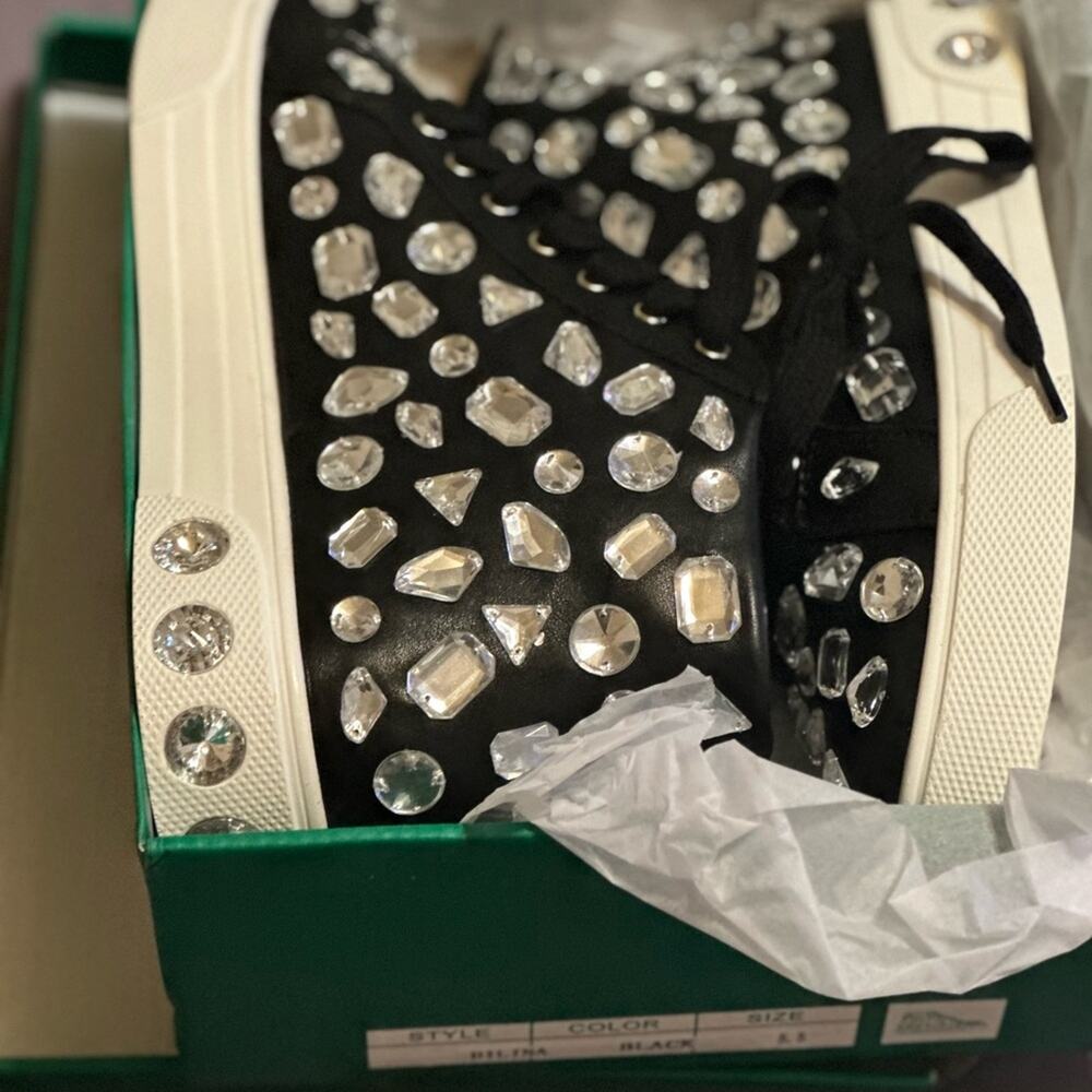 LAUREN LORRAINE NEW IN BOX HILANA BLACK EMBELLISHED HIGH TOP SNEAKERS Size 5.5 - Picture 6 of 15